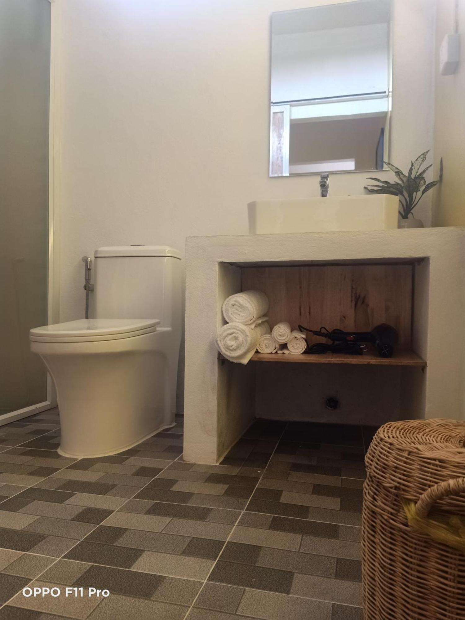 Homestay Yellow Natural House Siem Reap Dış mekan fotoğraf