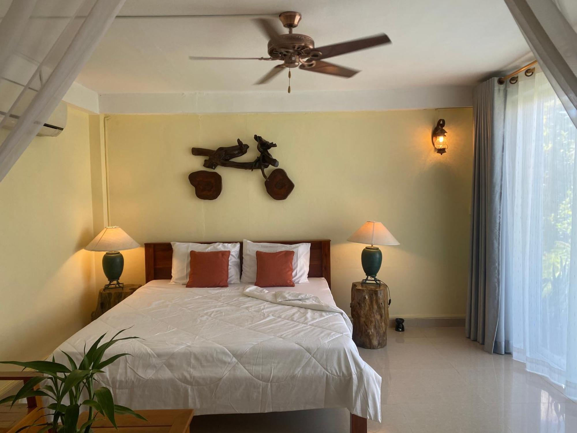 Homestay Yellow Natural House Siem Reap Dış mekan fotoğraf