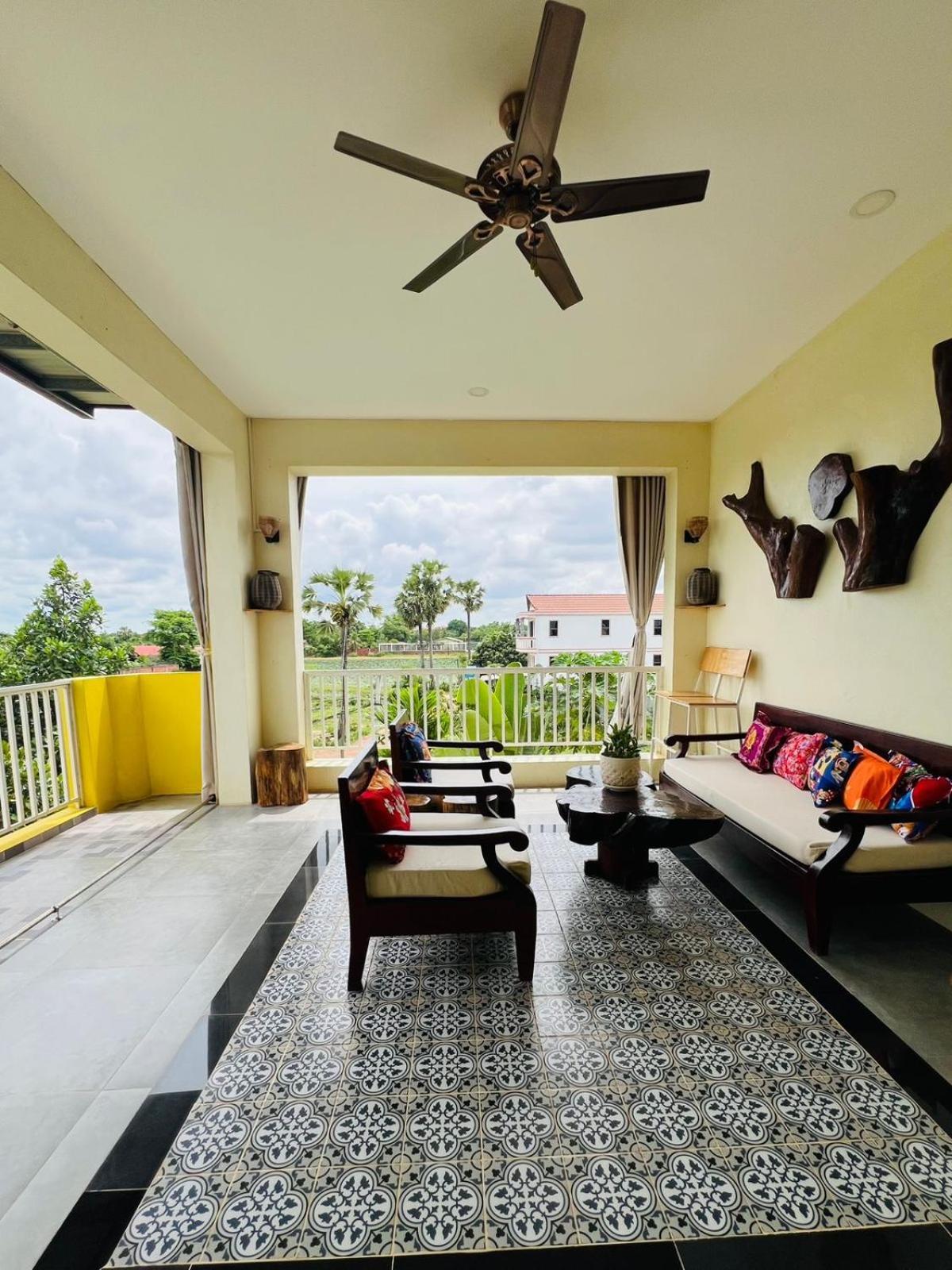 Homestay Yellow Natural House Siem Reap Dış mekan fotoğraf
