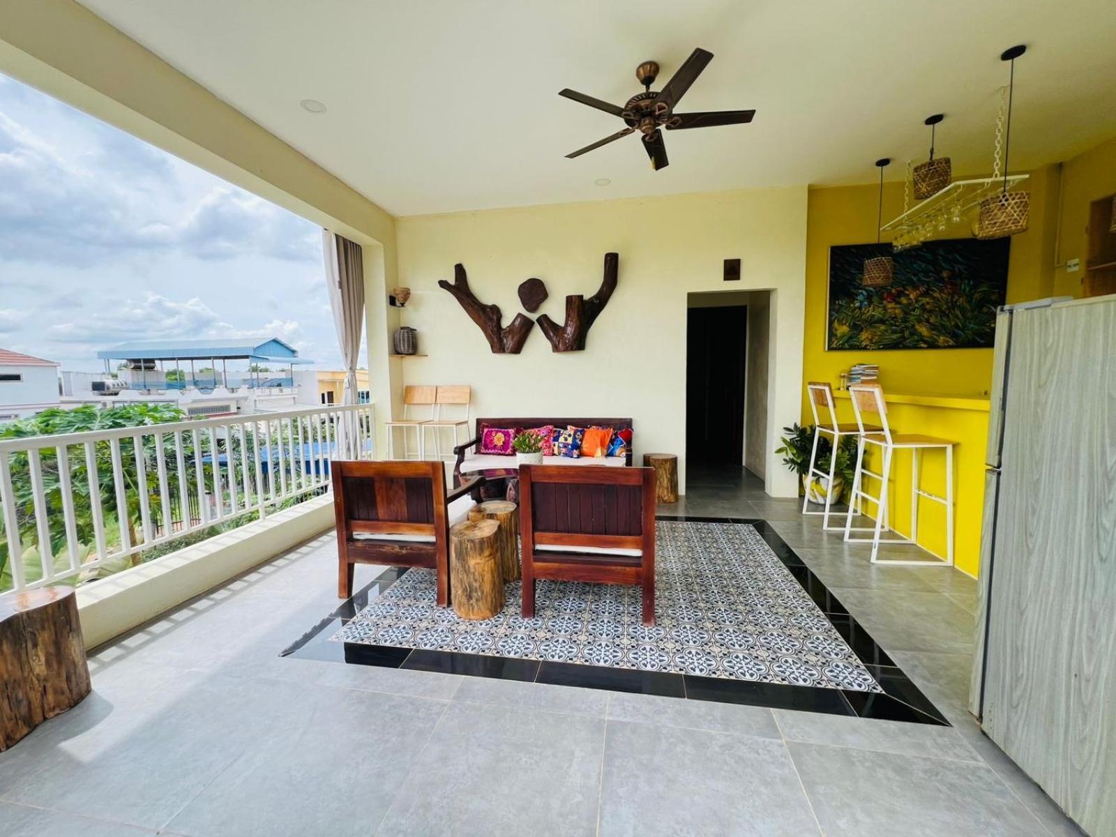 Homestay Yellow Natural House Siem Reap Dış mekan fotoğraf