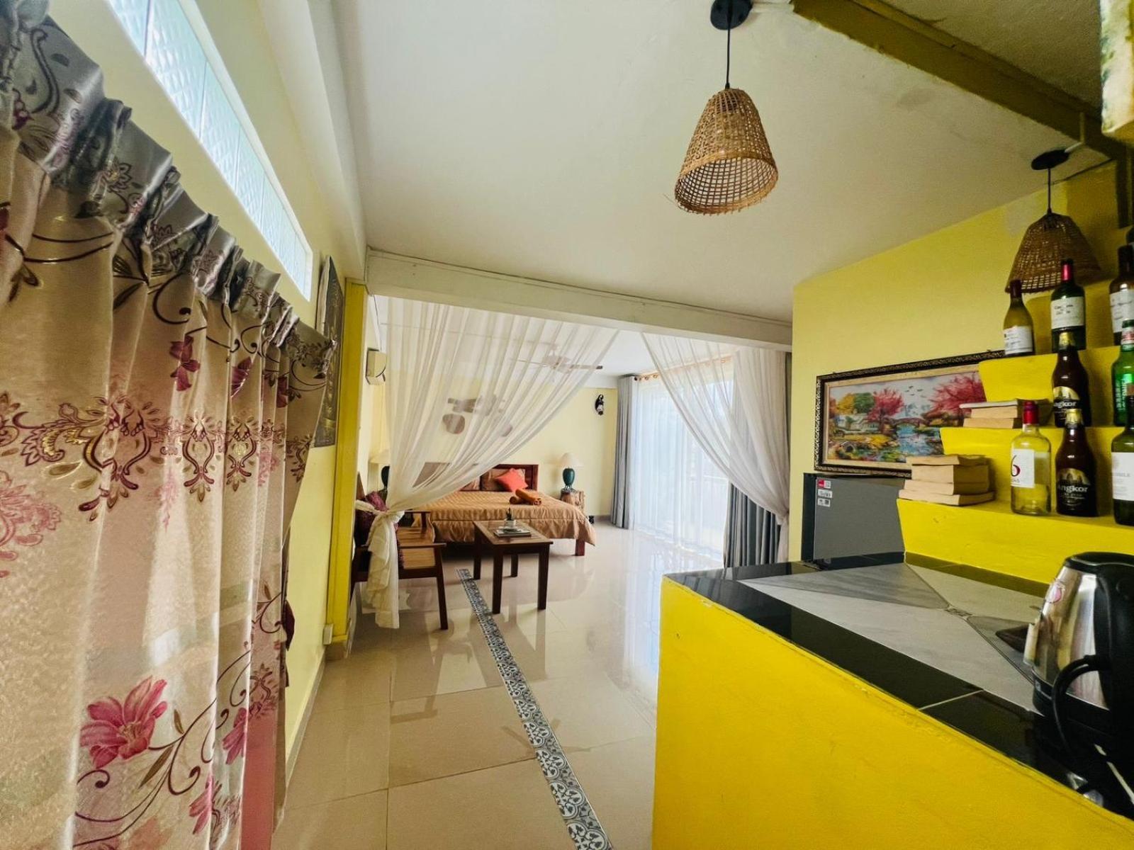 Homestay Yellow Natural House Siem Reap Dış mekan fotoğraf